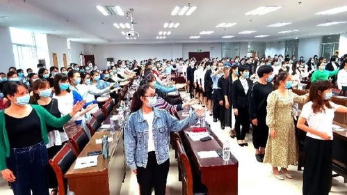 提升服務(wù)質(zhì)量，傳遞人文關(guān)懷——東方禮儀研究院為防城區(qū)人民醫(yī)院開(kāi)展服務(wù)禮儀及醫(yī)患溝通培訓(xùn)