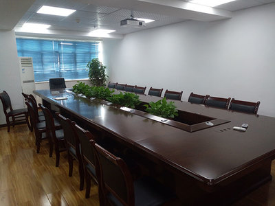 公司簡介 卓越的銷售及技術咨詢服務，賦能企業持續增長